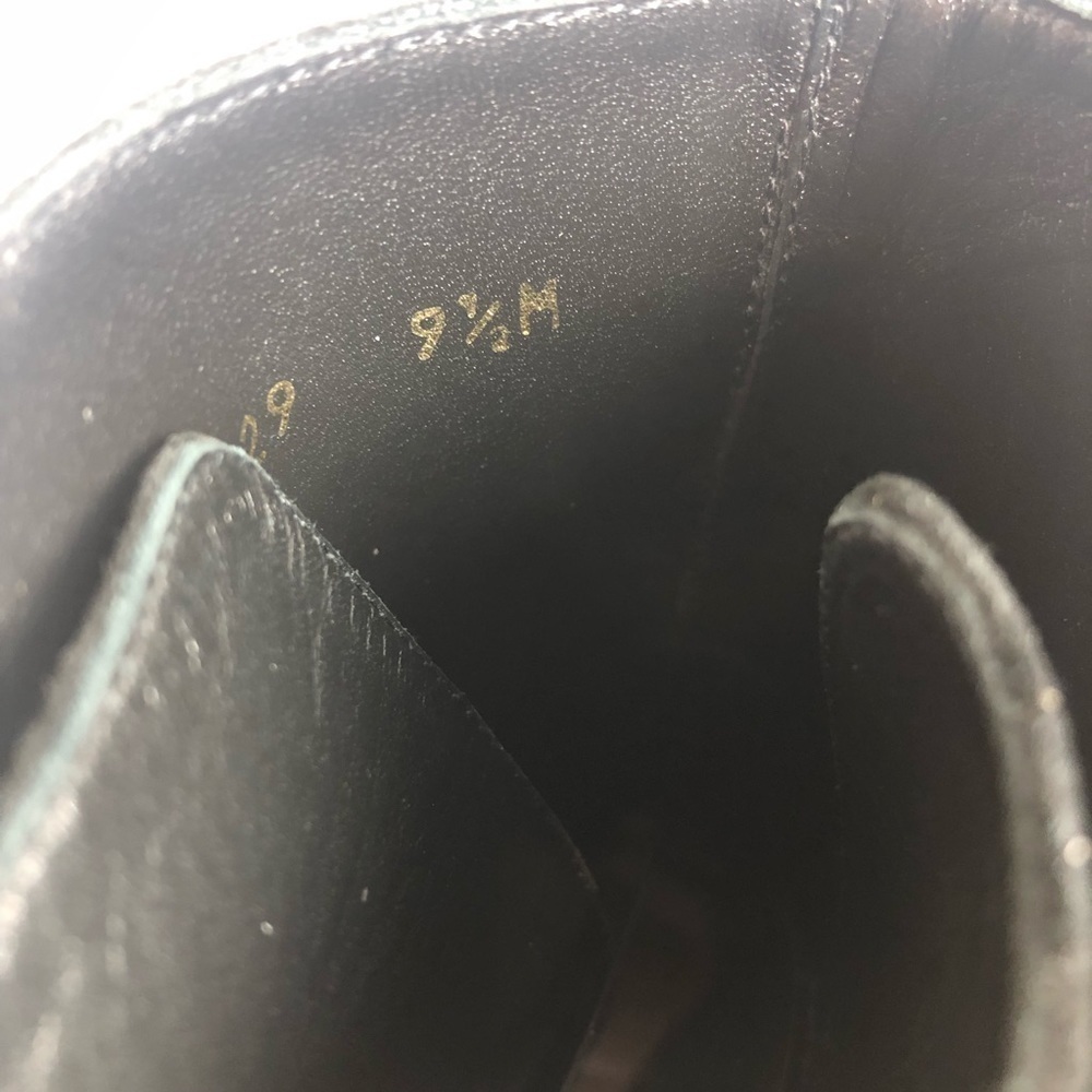 Stuart Weitzman Britain Buckle Suede Boot 9.5 blk - Picture 10 of 16